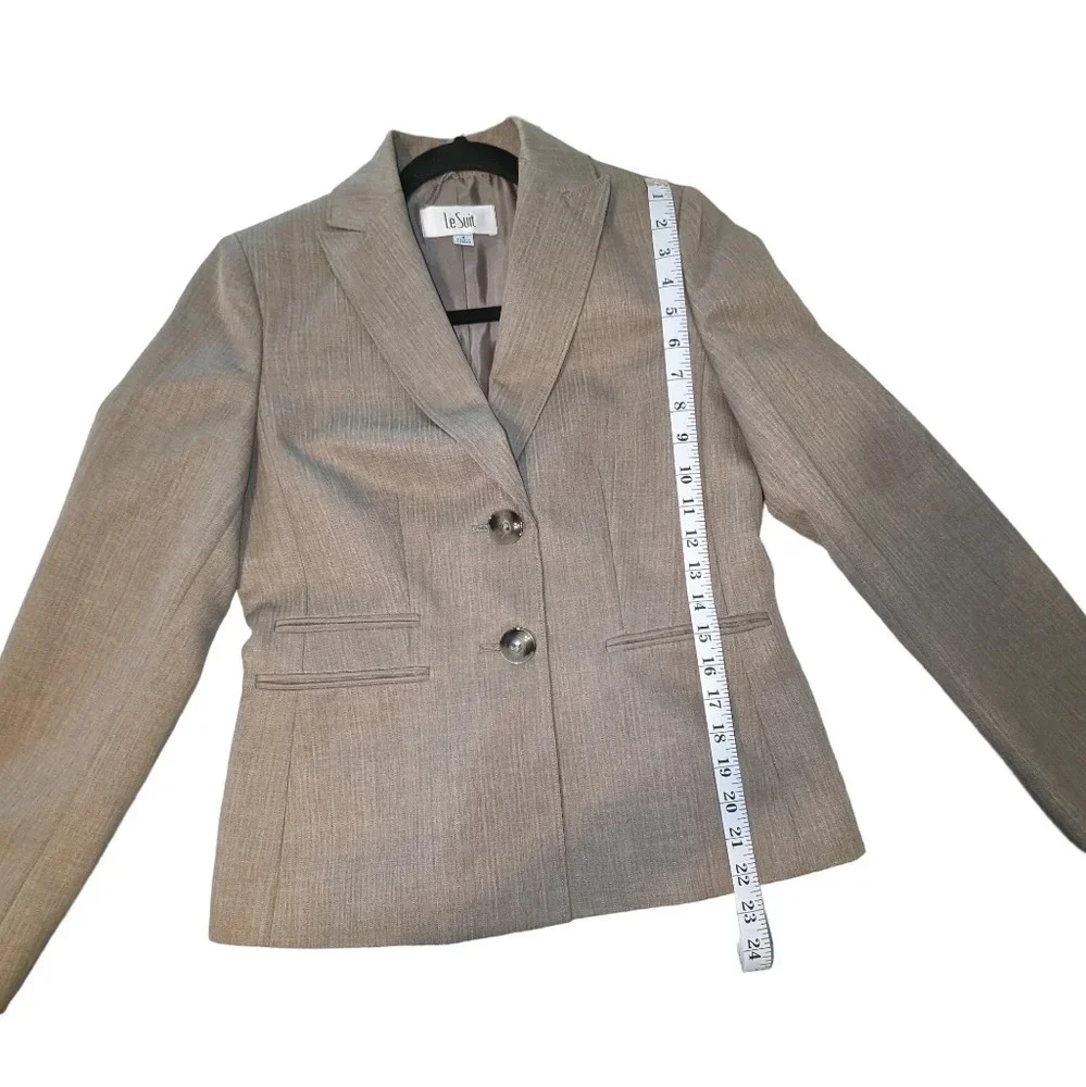 Le Suit Women's Thick Knit 2 Button Up Blazer Suit Jacket Size 4 Slit Pockets‎